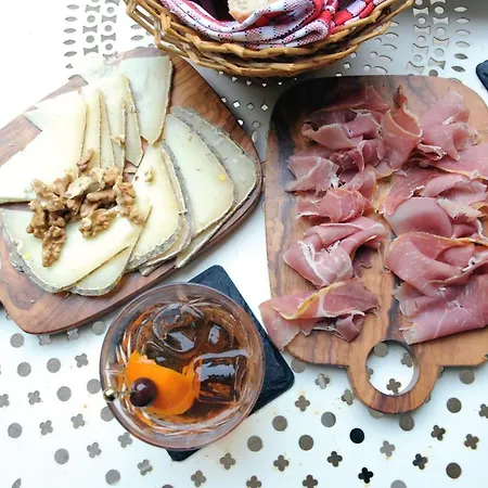 金狮大酒店 3* 科特雷