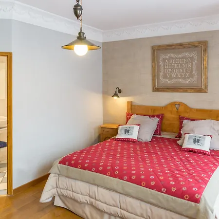 Du Lion D'or Cauterets