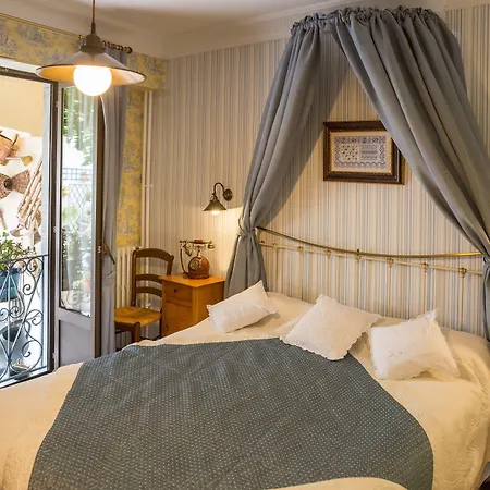 Hotel Du Lion D'or 3*