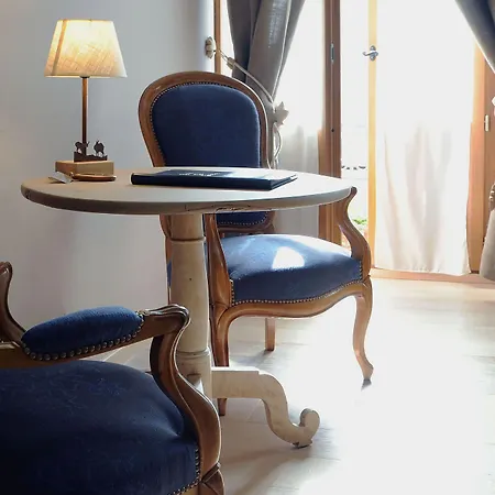 Du Lion D'or Hotell Cauterets